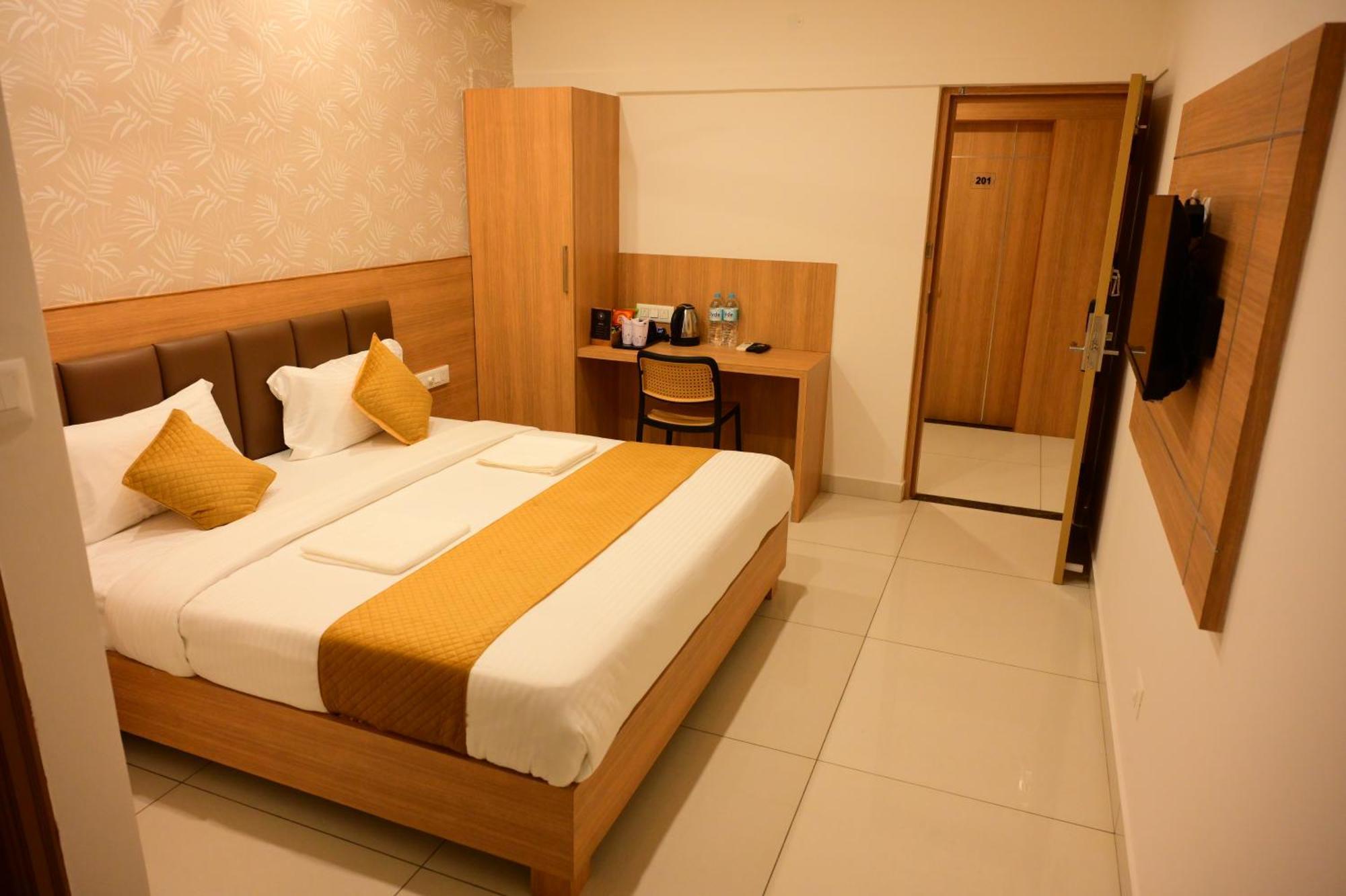 Bimba Hotels Mysore Exterior photo